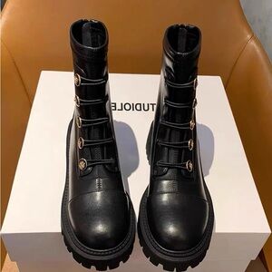 Black short Boot Brand New